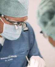 Zahnärztliche Behandlung bei Neukranz & Bürklin – Praxis für ästhetische Zahnmedizin Bad Soden