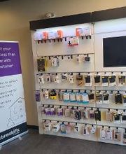 uBreakiFix - Phone and Computer Repair image 6