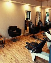 Arte Coiffure image 9