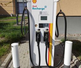 Shell Recharge Charging Station Bild 3