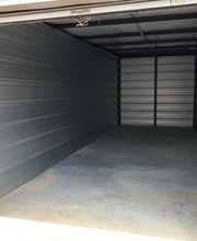 Roll Up Self Storage image 15