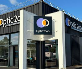 Optic 2000 image 2
