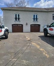 Performance Overhead Door Co image 3