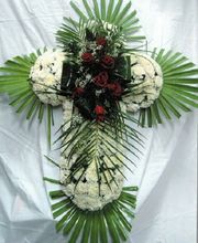 funeraria-la-milagrosa-cruz-floral-05.jpg