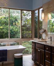 Lloyd et Davis Debroize Valerie image 6