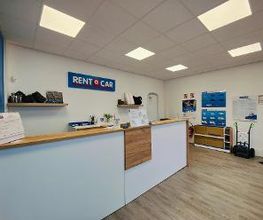 Rent A Car image 18