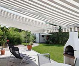 Della-Vecchia Stores Bild 1
