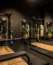 Fitness First Winnenden -  Squat Racks