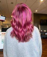 Fantastic Sams Cut & Color image 15