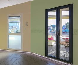 Zewe GmbH exclusive Fenster, Haustüren und Markisen Bild 8