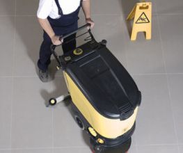 Professionelle Hallenreinigung