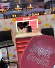 Brow Bar Benefit Cosmetics immagine 13