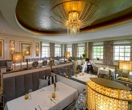 Das Sterne Restaurant direkt im Maritim Hotel Timmendorfer Strand glänzt durch seine luxuriöse Atmosphäre und köstlichen, einzigartigen Menüs.
