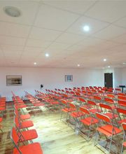 B&B HOTEL Cambrai image 9