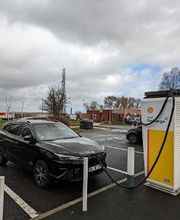 Shell Recharge Charging Station image 2