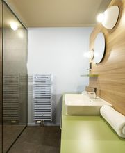 Zimmerbeispiel Inselzimmer Superior Waschbereich