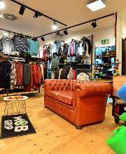 Blue Tomato Shop Hannover Bild 3