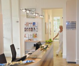 ATOS DERMATOLOGIE Bild 9