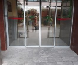 Puertas_Automaticas_granada_Motores_Persiana_11.jpg