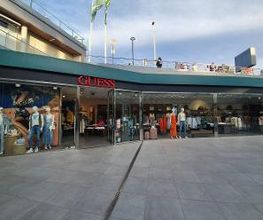 GUESS imagen 2