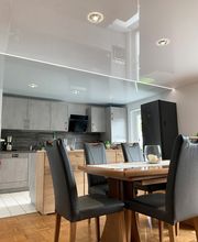 Spanndecken_Spanndecke_Lackspanndecken_Lackspanndecke_Lackdecke_deckenpartner_CILING_Esszimmer_Schwetzingen_Holzdecke.jpg