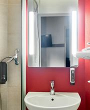 B&B HOTEL Saint-Michel-sur-Orge image 7