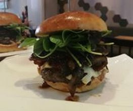 Hensel Burger Bild 5