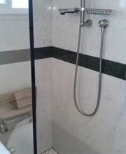 Aaron Richardson image 18