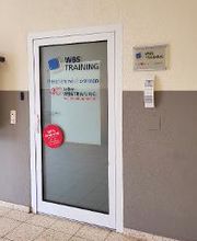 Eingangsbereich-Tür zum betreten des Gebäudes