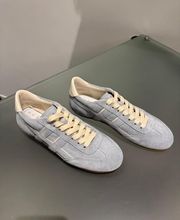 Rive Gauche Chaussures & Accessoires SA Bild 13