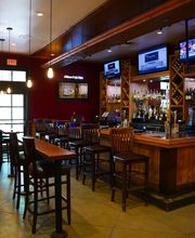 Full bar with speciality cocktails