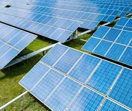 Gemeinsam entwickeln wir das für Sie passende Energiekonzept, das auf Ihre Bedürfnisse zugeschnitten ist. Unsere innovativen Lösungen geben Ihnen die Möglichkeit, unabhängiger von den Schwankungen der Strompreise zu werden.