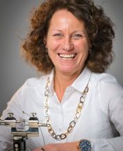 Strobel Uhren und Schmuck Bild 3