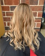 Fantastic Sams Cut & Color image 7