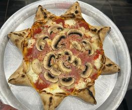 Attimo Pizza image 14