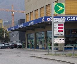 AGROLA Tankstelle in Schaan bei Autogarage mit Waschanlage; an Strasse gelegen