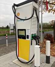 Shell Recharge Charging Station Bild 1