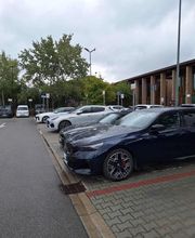 SIXT Noleggio Auto Firenze - Aeroporto di Firenze Peretola (FLR) immagine 1