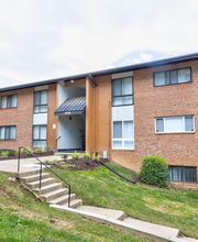 Oaks at Oxon Hill Apartments image 3