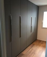 Menuiserie Luquiens - dressing sur-mesure noir- Coppet