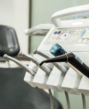 Zahnarztpraxis Memisi Bild 9