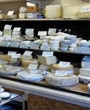 Fromagerie De La Poste image 3