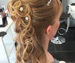 Coiffeur Schnittpunkt Sabrina Bild 1