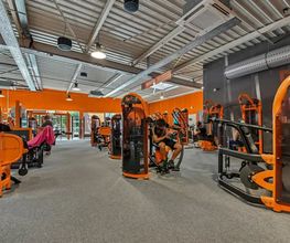 Basic-Fit 24/7 image 3