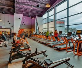 Basic-Fit 24/7 image 4