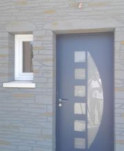 Launey Claude image 6