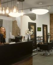 Conny & Team Friseure Bild 1