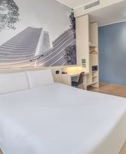 B&B HOTEL Milano Cenisio Garibaldi immagine 1