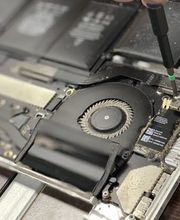 uBreakiFix - Phone and Computer Repair image 10