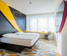 Design Room & Design Room Comfort with a View